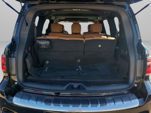 Certified 2024 INFINITI QX80 Sensory w/ Cargo Package image 31
