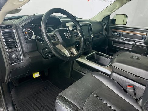 Used 2018 RAM 3500 Laramie image 30