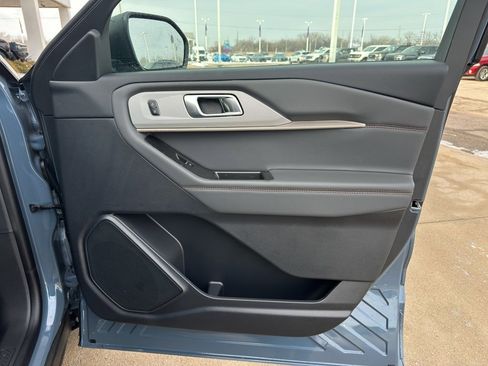 New 2026 Ford Explorer Active w/ Active Comfort Package image 26