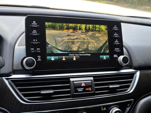 Used 2019 Honda Accord EX-L image 12