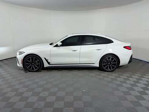 Used 2023 BMW i4 eDrive40 w/ M Sport Package image 2