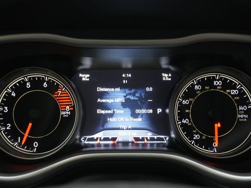 Used 2016 Jeep Cherokee Limited image 16