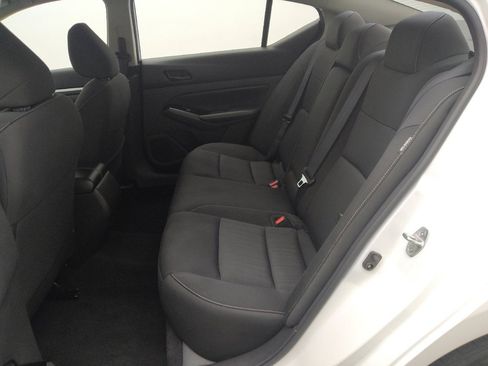 Used 2023 Nissan Altima 2.5 SV image 18