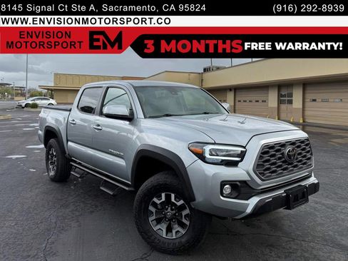 Used 2022 Toyota Tacoma TRD Off-Road AWD/4WD image 1