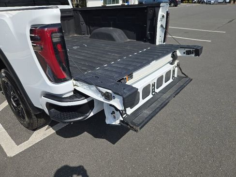Used 2024 GMC Sierra 2500 AT4 AWD/4WD image 55