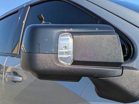 Used 2024 GMC Sierra 1500 AT4 w/ Technology Package AWD/4WD image 12