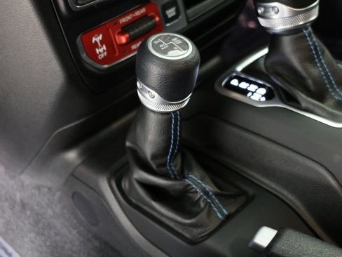 Used 2022 Jeep Wrangler Unlimited Rubicon 4xe w/ Safety Group image 15