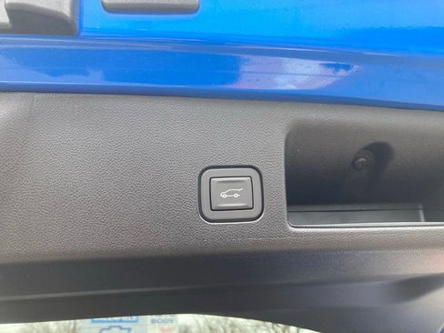 New 2026 Chevrolet Equinox EV LT w/ Convenience Package II image 25