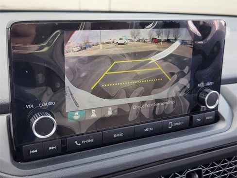 Used 2023 Honda Accord LX image 19