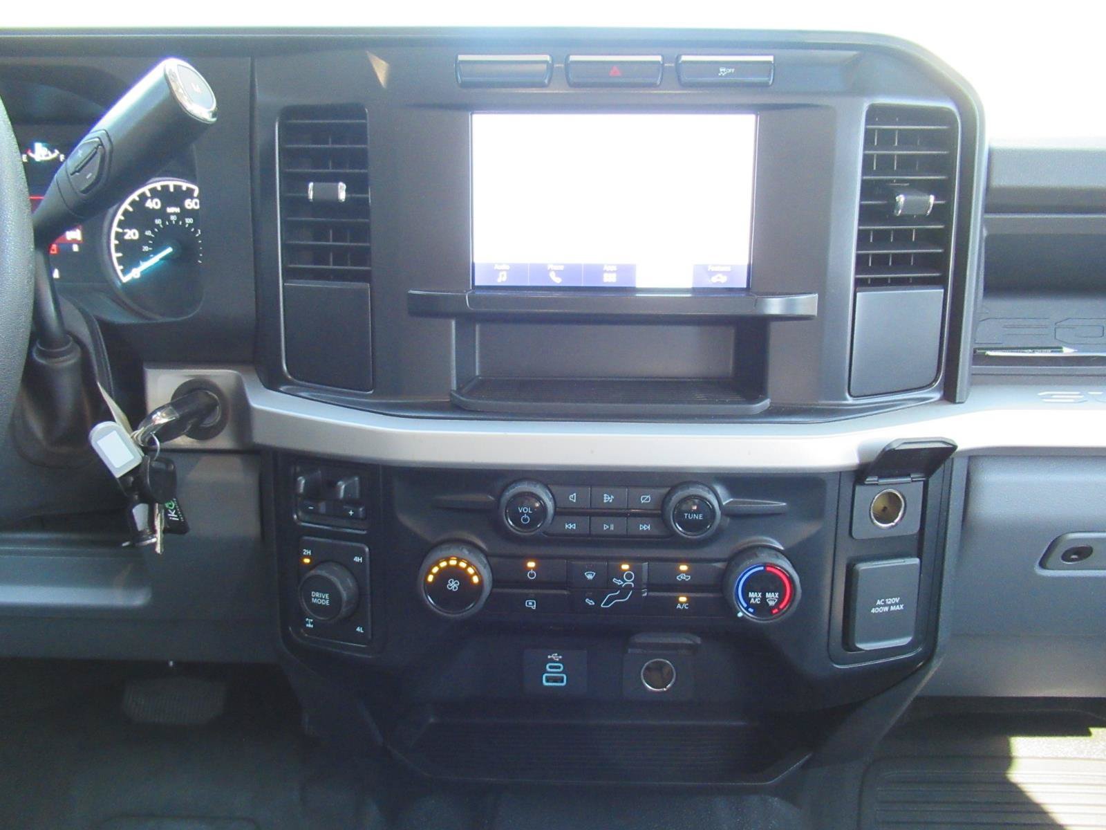 Used 2024 Ford F250 XL w/ XL Chrome Package AWD/4WD image 16