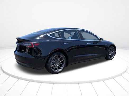 Used 2019 Tesla Model 3 Long Range AWD/4WD image 3