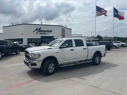 Used 2022 RAM 2500 Tradesman AWD/4WD image 1