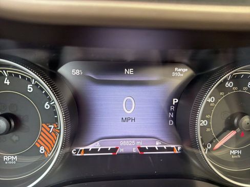 Used 2014 Jeep Cherokee Trailhawk w/ Technology Group image 19