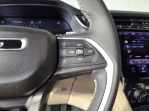 Certified 2025 Jeep Grand Cherokee L Limited w/ Trailer Tow Package image 23