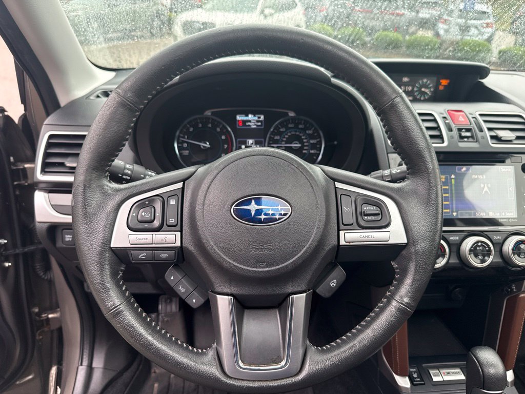 Used 2017 Subaru Forester 2.5i Touring AWD/4WD image 11