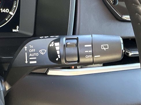 New 2025 Mitsubishi Outlander 4WD Plug-In Hybrid image 29