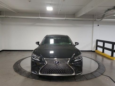 Used 2019 Lexus LS 500h AWD image 3
