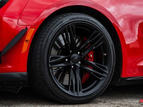 Used 2020 Chevrolet Camaro ZL1 RWD image 53