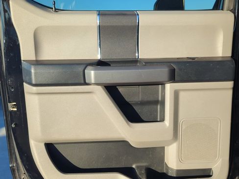 Used 2017 Ford F250 XLT w/ XLT Value Package image 24