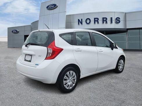 Used 2015 Nissan Versa Note SV FWD image 4