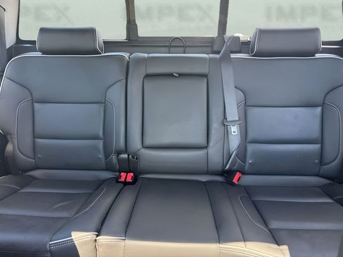 Used 2018 Chevrolet Silverado 1500 High Country AWD/4WD image 14