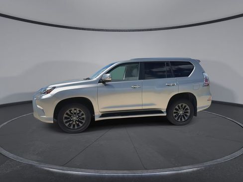 Used 2023 Lexus GX 460 Premium w/ Premium Package image 5