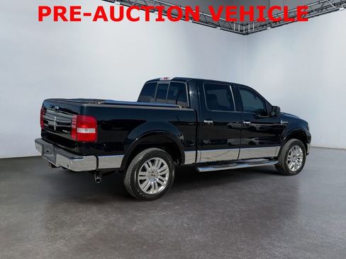 Used 2006 Lincoln Mark LT 4x4 image 3