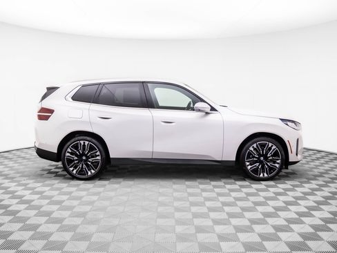 Certified 2025 BMW X3 xDrive30i w/ Premium Package image 7