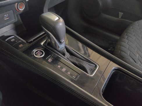 Used 2021 Nissan Kicks SV FWD image 26