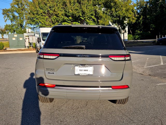 New 2027 Jeep Grand Cherokee Limited AWD/4WD image 7