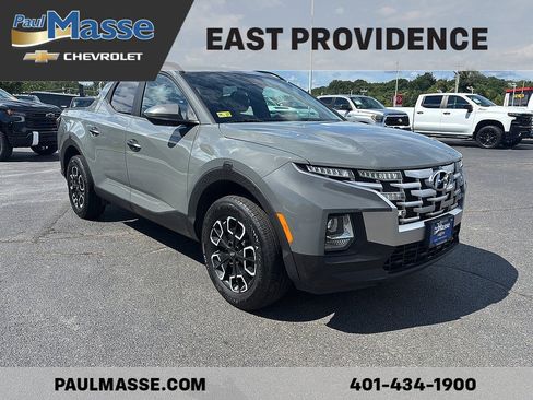 Used 2022 Hyundai Santa Cruz SEL w/ Activity Package AWD/4WD image 3