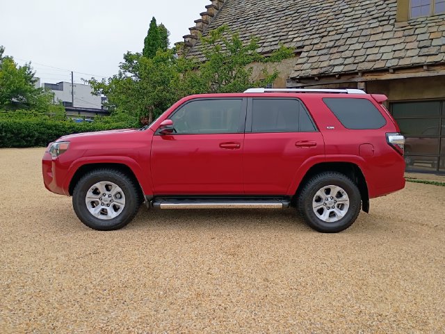 Used 2016 Toyota 4Runner SR5 RWD image 6