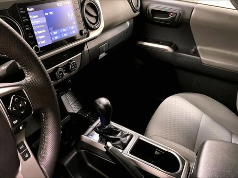 Certified 2022 Toyota Tacoma SR5 image 13