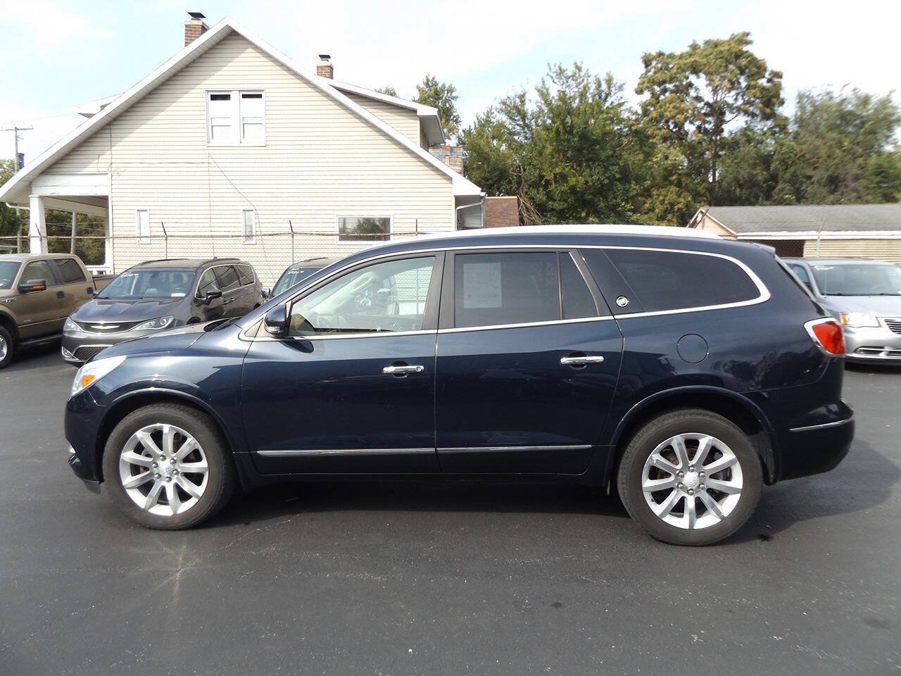 Used 2015 Buick Enclave Premium w/ Experience Buick Package FWD image 11