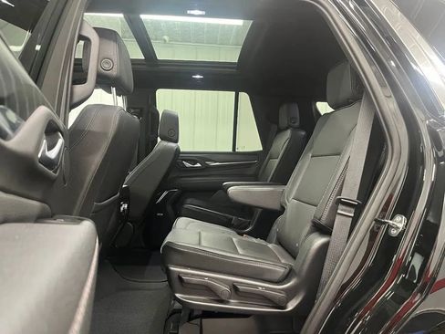 Used 2023 GMC Yukon Denali AWD/4WD image 21