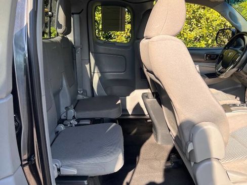 Used 2013 Toyota Tacoma 2WD Access Cab w/ SR5 Pkg image 20