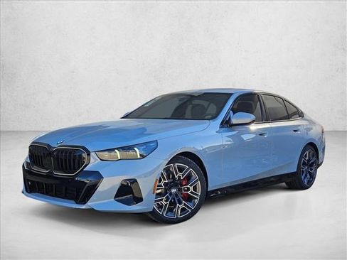 New 2026 BMW 530i xDrive image 1