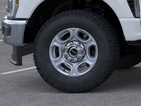 New 2026 Ford F250 XLT w/ XLT Premium Package AWD/4WD image 19