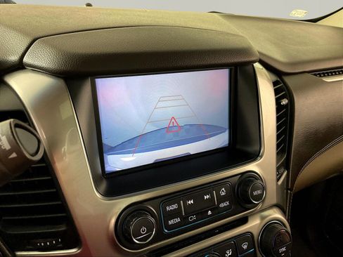 Used 2019 Chevrolet Tahoe Premier AWD/4WD image 14