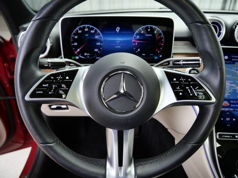 Certified 2025 Mercedes-Benz C 300 4MATIC Sedan image 24