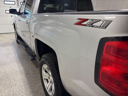 Used 2018 Chevrolet Silverado 1500 LT w/ All Star Edition image 35