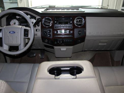 Used 2008 Ford F250 Lariat AWD/4WD image 13