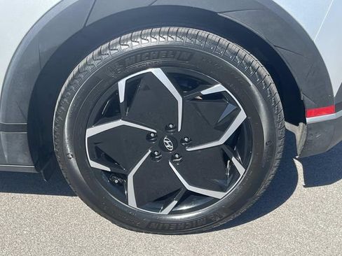 Certified 2024 Hyundai Ioniq 5 SEL RWD image 11