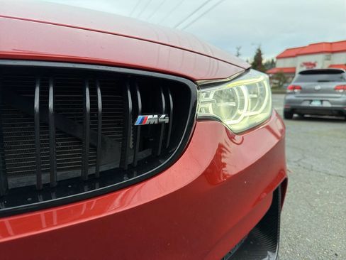 Used 2017 BMW M4 Coupe image 12