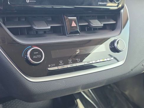 Used 2022 Toyota Corolla LE FWD image 20