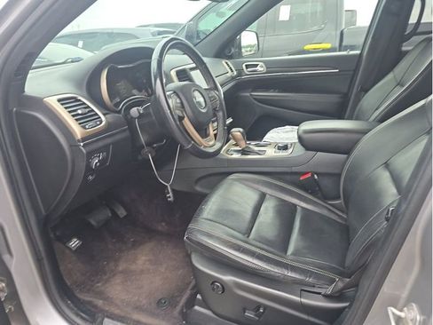 Used 2017 Jeep Grand Cherokee Limited w/ Trailer Tow Group IV AWD/4WD image 24