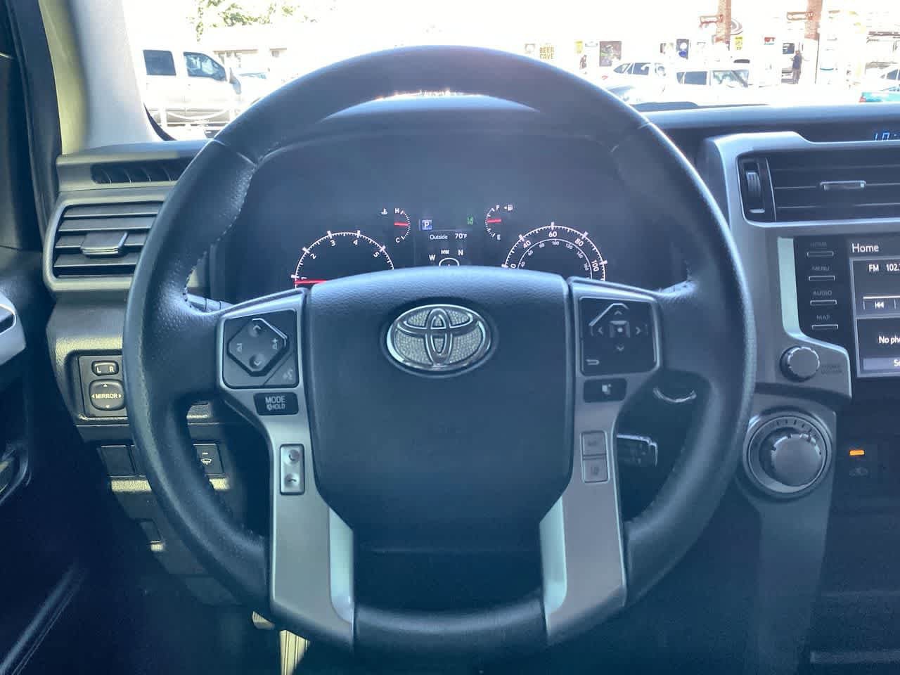 Used 2022 Toyota 4Runner SR5 Premium w/ Moonroof Package AWD/4WD image 14