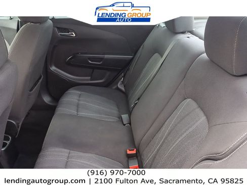 Used 2019 Chevrolet Sonic LT w/ Convenience Package image 17