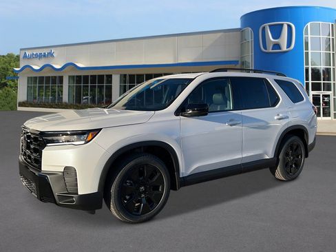 New 2026 Honda Pilot Black Edition image 1