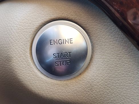 Certified 2018 Mercedes-Benz GLS 450 4MATIC image 22